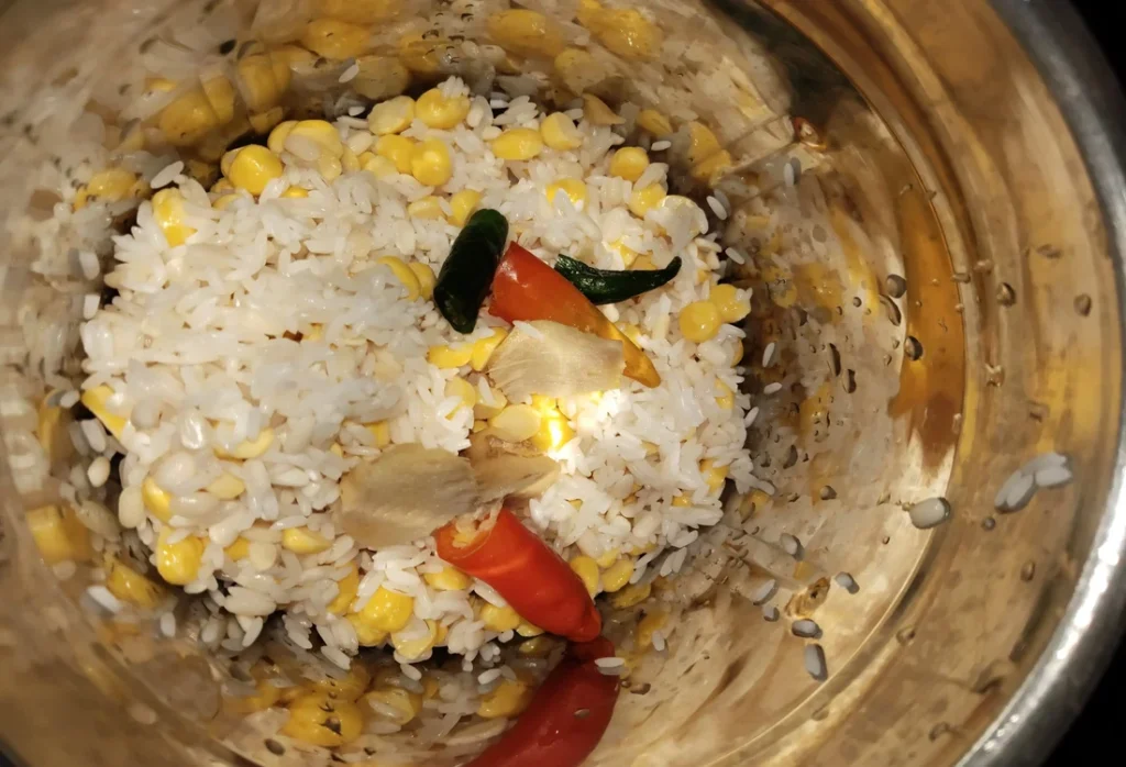 धुस्का के लिए सामग्री