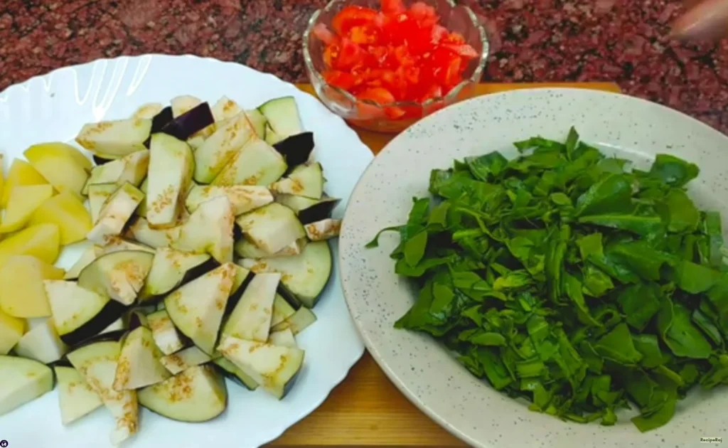 Aaloo Baigan Palak Curry