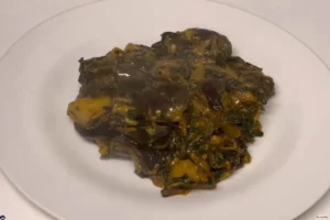 Aaloo Baigan Palak