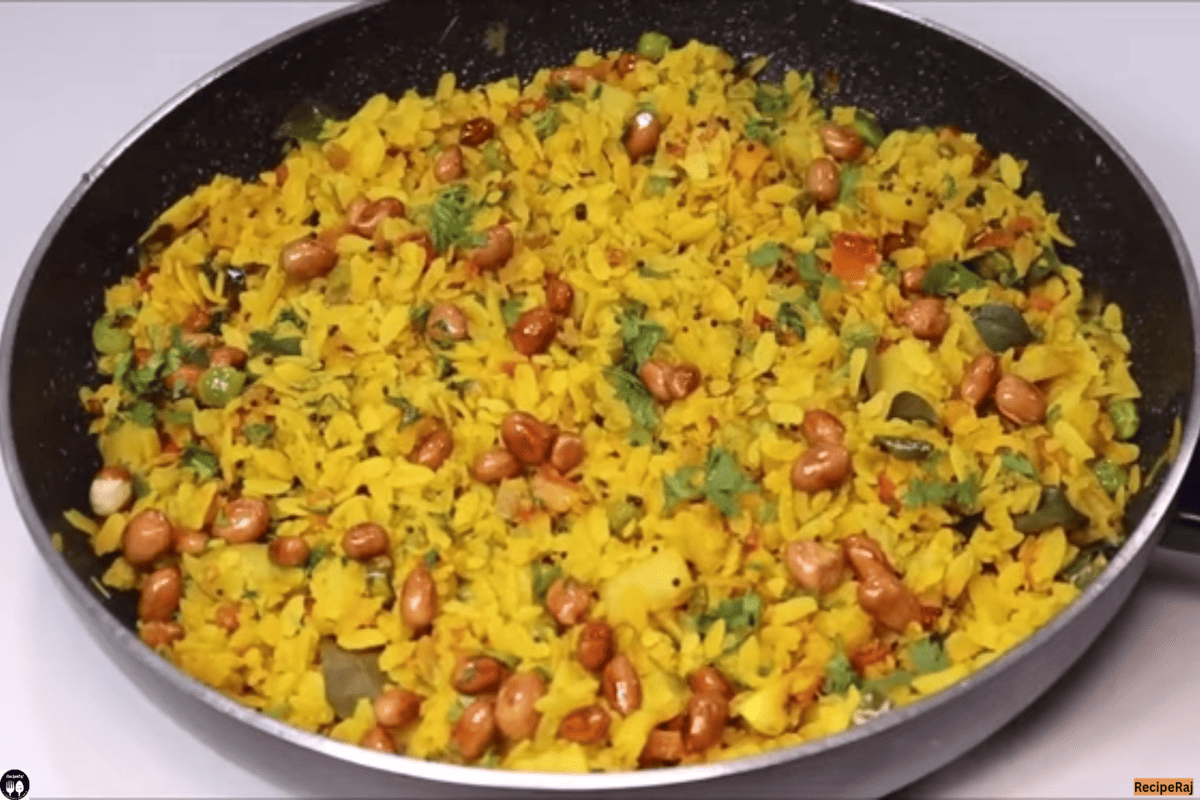 Kanda / Onion Poha