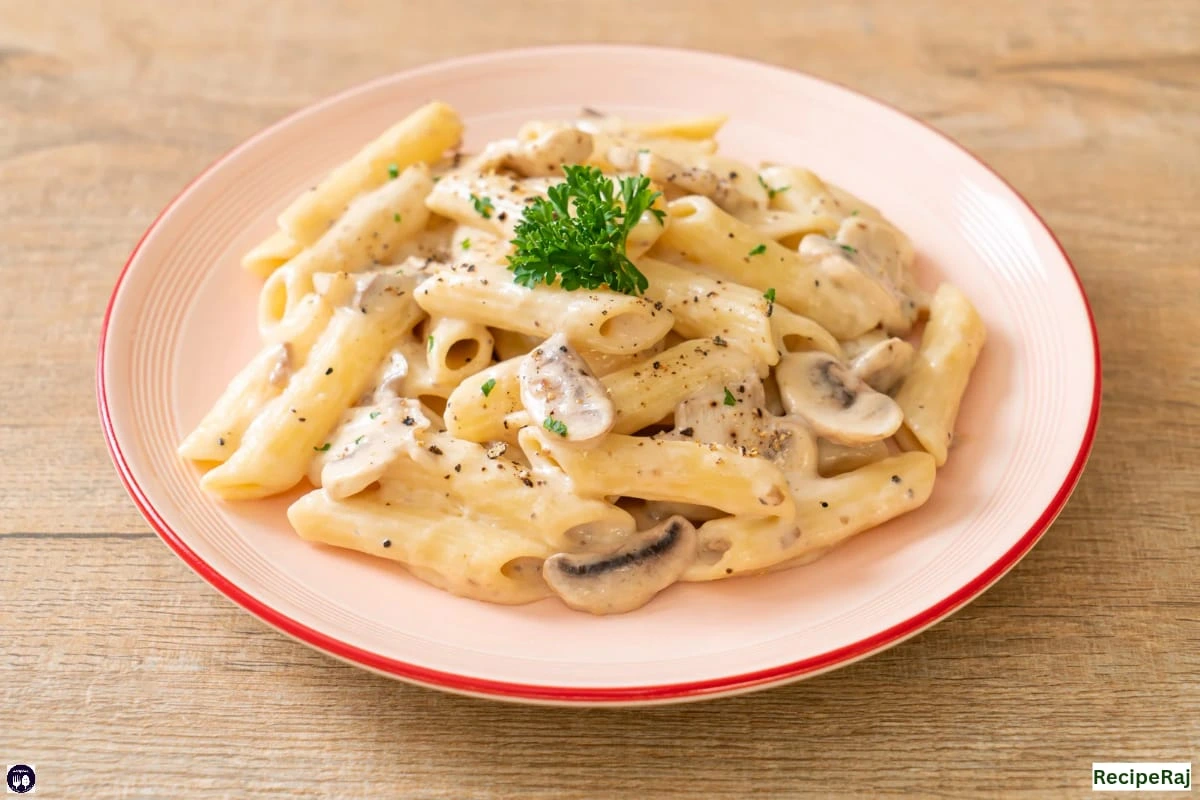 White Sauce Pasta